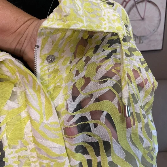 Chico's Jacket. sz XL/16 (Chico sz 3) - Picture 3 of 12